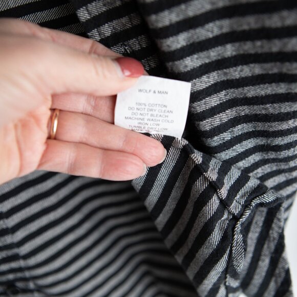 Men's Wolf & Man Olaf 2 shirt.   Size Medium - Picture 10 of 16